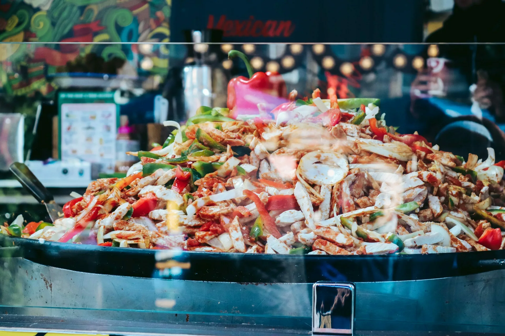 Les restaurants éphémères de l&rsquo;Armada : entre attrape-touristes et prix excessifs
